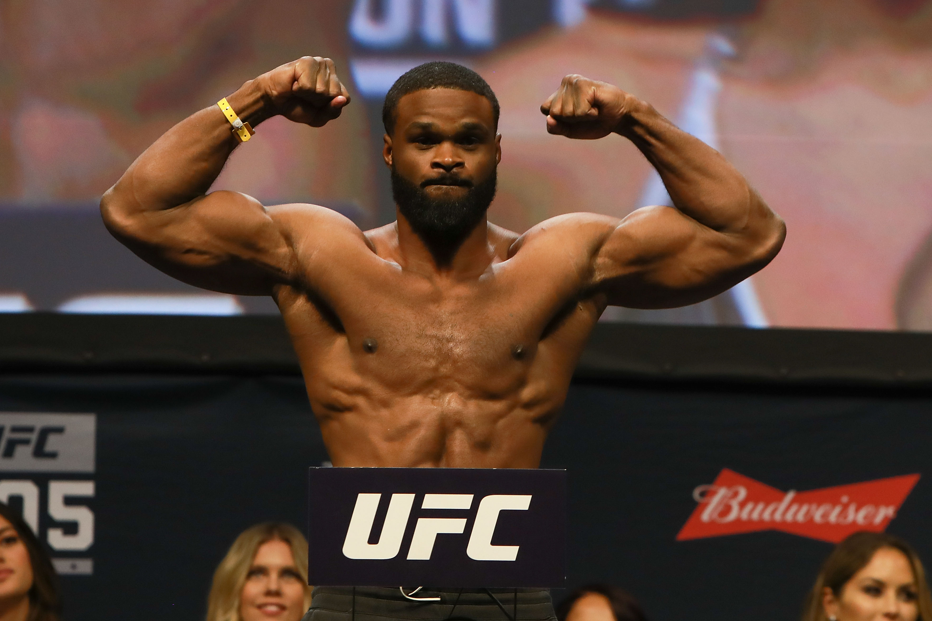 Ufc 260 Tyron Woodley Vs Vicente Luque Stats Fight Prediction Breakdown Sportsmanor